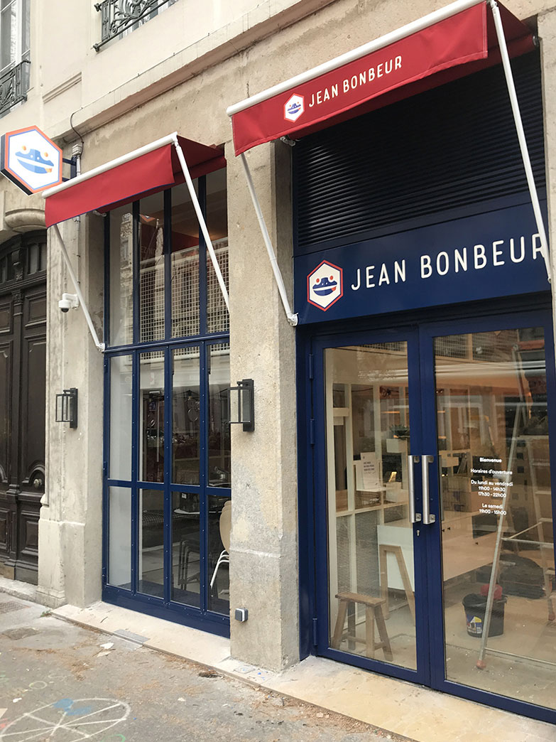 Vitrine de Jean Bonbeur à Lyon