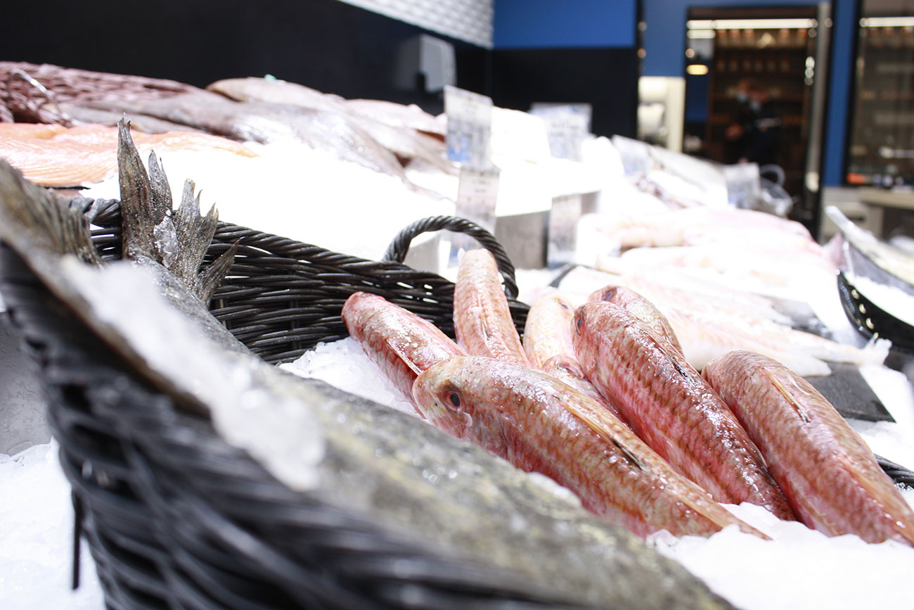 Poissonnerie aux Halles de l'Ouest