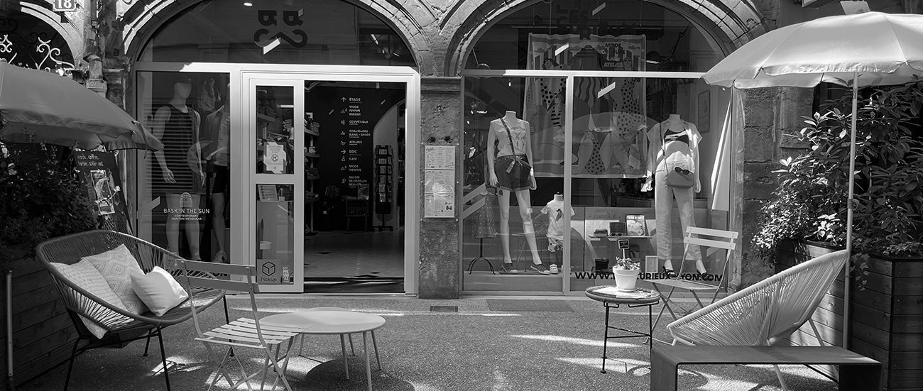 Devanture, mise en lumière d'un concept store